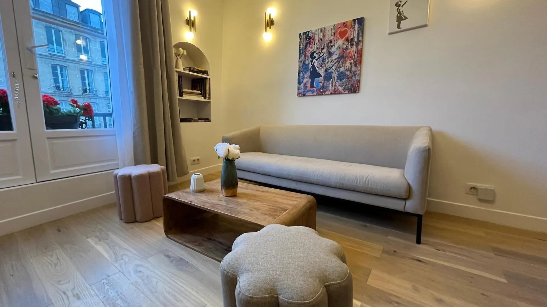 Marais Saint Paul By Edelsam Apartment Paris