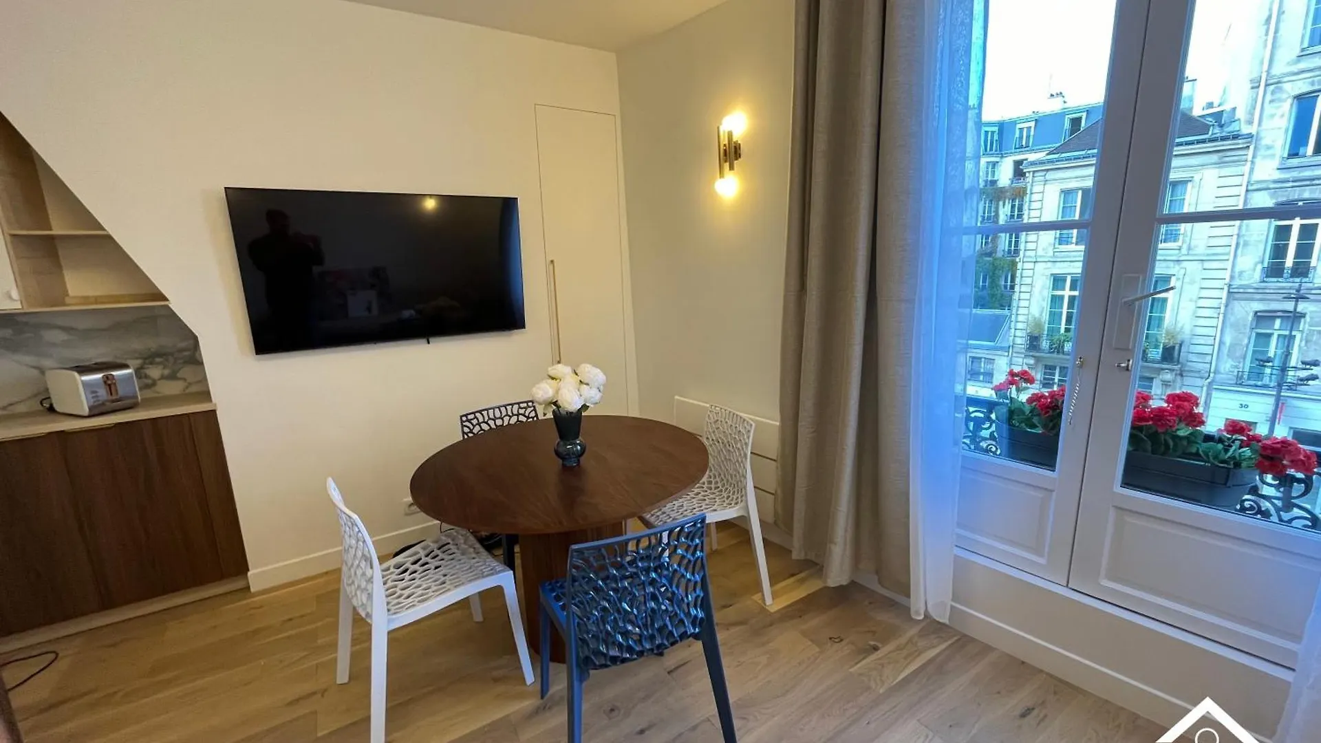 Apartment Marais Saint Paul By Edelsam